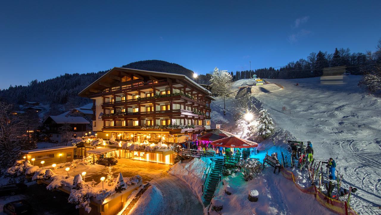 Alpin- Das Sporthotel - Ski In Ski Out Cityxpress, Summercard Included Zell am See Bagian luar foto